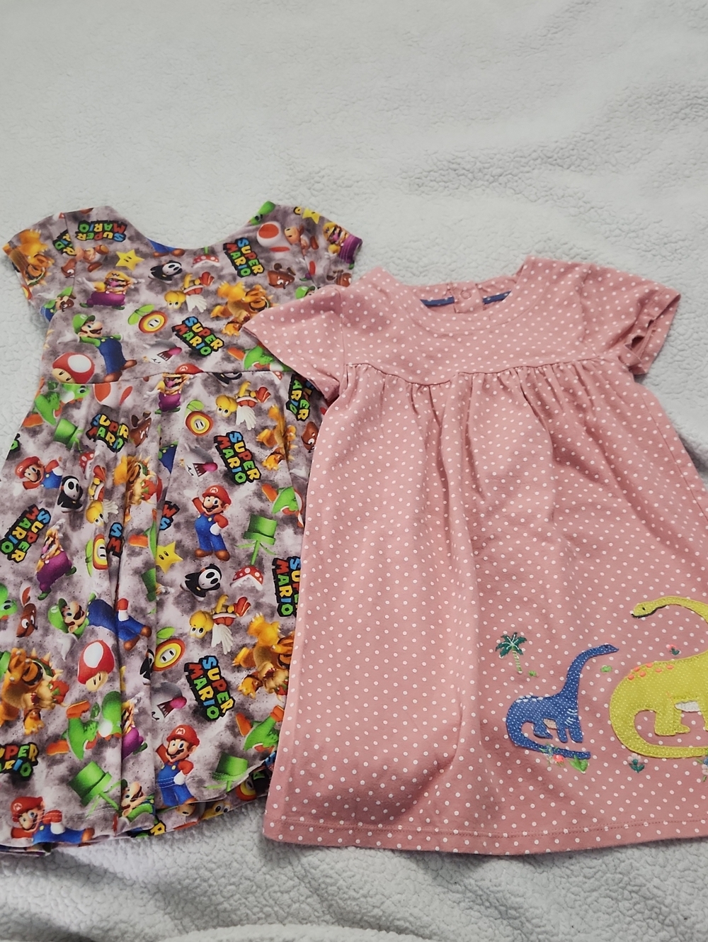 Girls Super Mario & Dinosaur Dresses lot Size 3/4